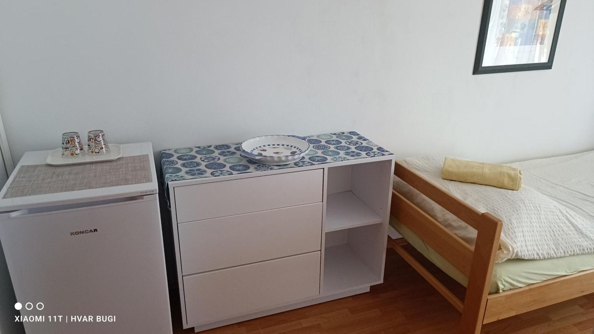 Adrienn Apartments Stari Grad  Room photo